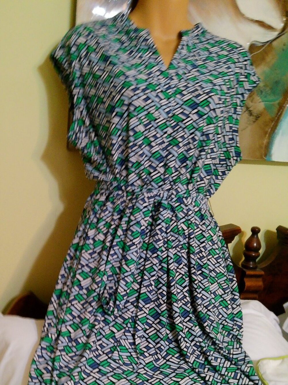 JONES NEW YORK BELTED DRESS SIZE 12 GOOD CONDITION